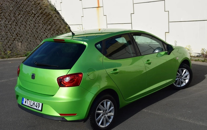 Seat Ibiza cena 27900 przebieg: 97000, rok produkcji 2013 z Gniezno małe 92